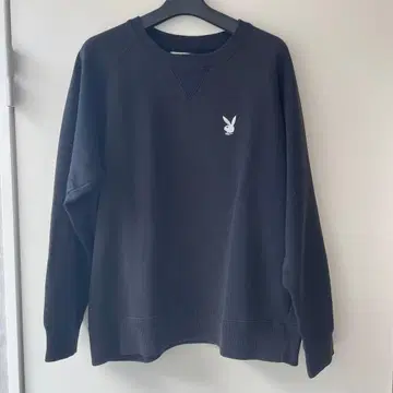 PLAYBOY 블랙 크루넥 트레이닝복