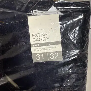 GAP 슈퍼 배기 데님 31 x 32 다크 린스 완판