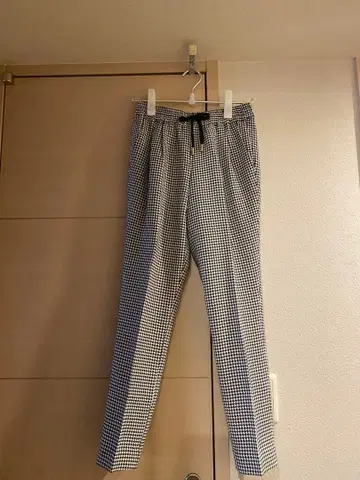 JENNE 하운드투스 체크 패턴 테이퍼드 팬츠 M 사이즈