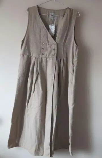 택 포함 새상품 사만사 모스모스 더블 버튼 베스트 원피스 프리 사이즈