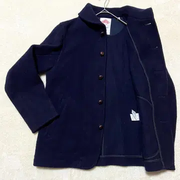 [ 새상품급 ] 단톤 네이비 컬러 코트 가슴에 와펜 S
