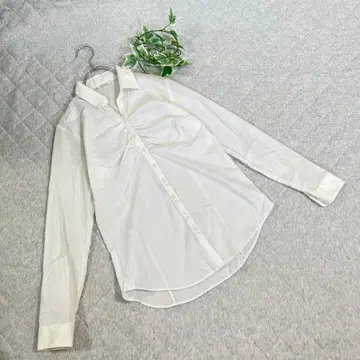 퍼슨즈 [ M ] 새상품급 긴팔 셔츠 무지 심플 가슴 개더 긴팔 수트