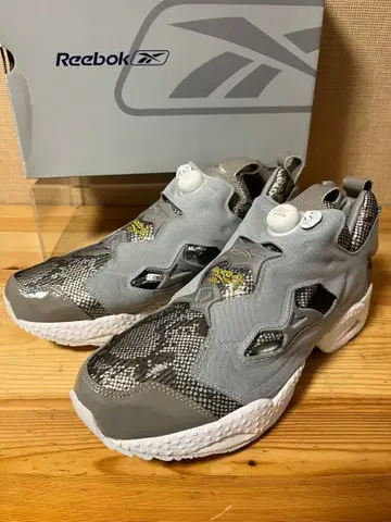 a223/새상품 초레어 리복 인스타펌프 퓨리 x GRUV 20주년