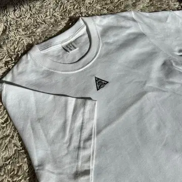 미사용 새상품 THINGS THAT MATTER 화이트 T셔츠