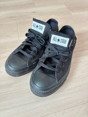 CONVERSE ALL STAR 블랙 스니커즈 [ 25.5cm ]