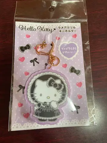 헬로키티 아크릴 키링