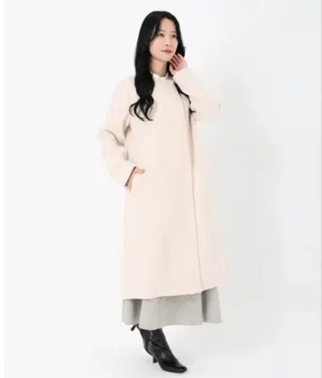 스트로베리 필드 핑크 베이지 코트