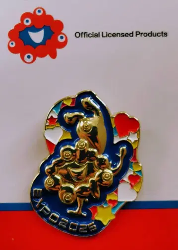 만박 EXPO 2025 미야쿠미야쿠 브로치 거꾸로 핸드 스탠드 골드 컬러