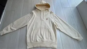 Buckingham Bear 아이보리 후드티