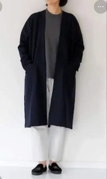 TRAVAlL MANUEL 트라바이유마누엘 코쿤 코트 가디건