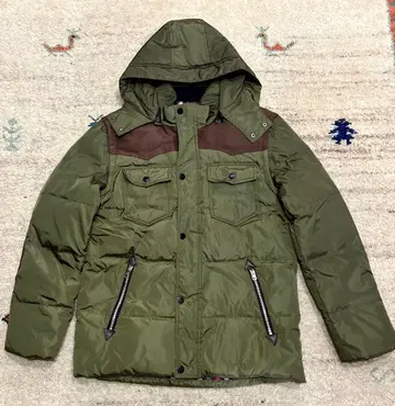 후드 부착 다운 자켓