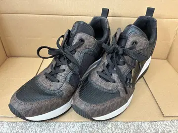 MICHEAL KORS 스니커즈