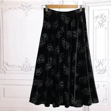롱 스커트 스웨이드 느낌 [ F ] 블랙 꽃무늬 장미 일본제