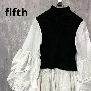 fifth 볼륨 슬리브 도킹 니트 하이넥 깔끔 고급