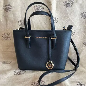 MICHAEL KORS 블랙 숄더백