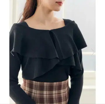 새상품 전후 2way 프릴 오프숄더 7부 소매 니트 풀오버