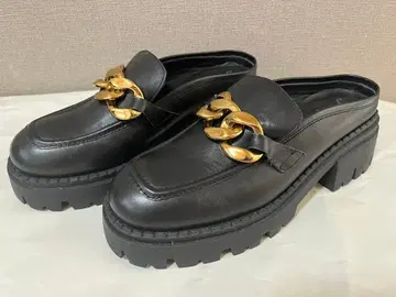 통굽 로퍼 사이즈 38 (24cm) 금장 장식 가죽 여성 신발