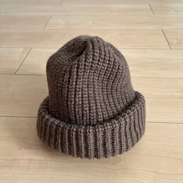 Nine Tailor 나인 테일러 울 로우 게이지 니트 모자