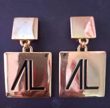 빈티지 안드레 루치아노 귀찌