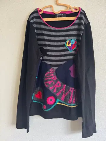 스트라이프 패턴 긴팔 니트