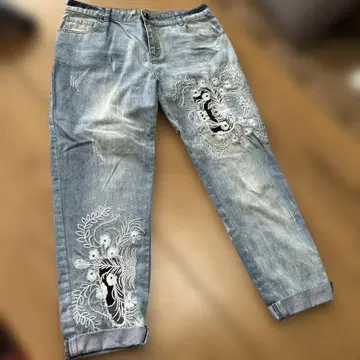 데미지 자수 denim