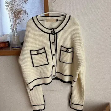 메종 마블 골드 버튼 가디건