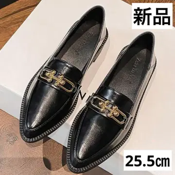 새상품 블랙 비트 로퍼 25.5cm