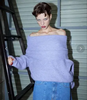 [ WONEM ] 오버 사이즈 오프숄더 니트