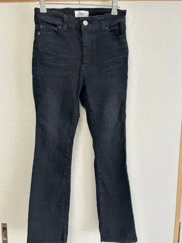 Mila Owen 밑단 슬릿 스키니 데님 팬츠