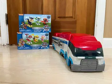 파우 롤러 & 피규어