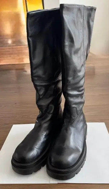 PELLICO SUNNY 블랙 가죽 롱 부츠 통굽