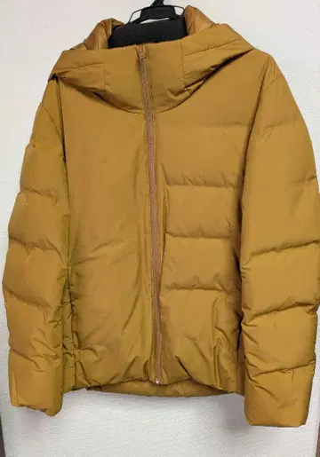 중고 유니클로 심리스 다운 L 사이즈 클리닝 완료