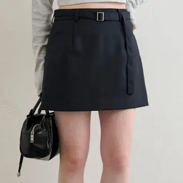 Uby SPICK&SPAN 벨트 미니스커트 네이비