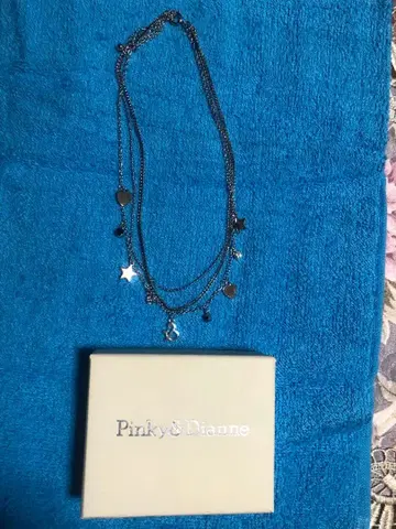 Pinky & Dianne 다층 목걸이