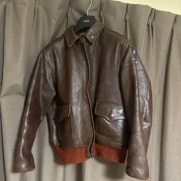 브라운 가죽 자켓
