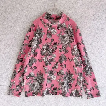 [ 한국 패션 ] 플라워 무늬 모크넥 니트 티셔츠 빅 플라워 올 패턴