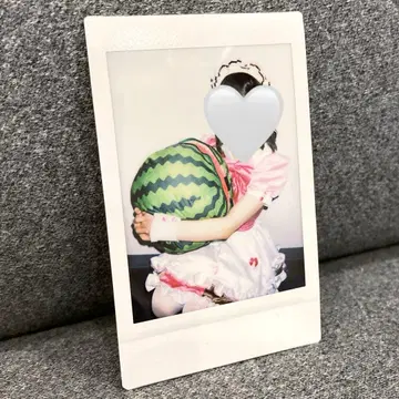 [쿠로루] 앳홈카페 아키브로 솔로 폴라로이드