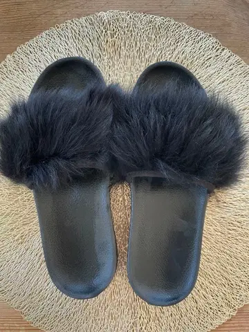 퍼 블랙 샌들 37 사이즈