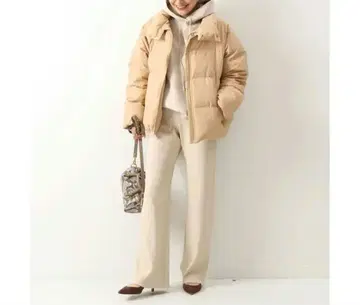 [ 새상품급 ] Spick&Span 스펙트럼 브라이트 다운 베이지 38