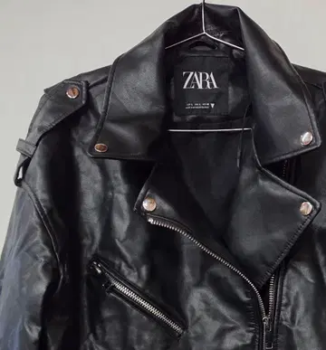 ZARA 블랙 라이더 자켓