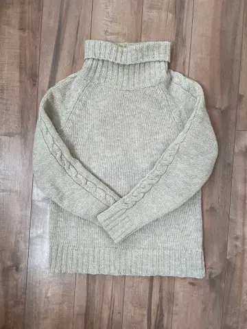 새상품급 MHL 니트 스웨터