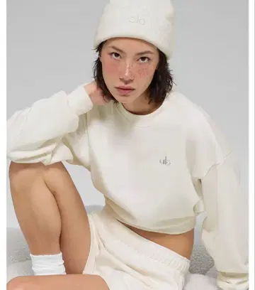 정품 alo 노터블 비니 아이보리