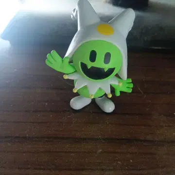 그린 캐릭터 피규어