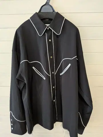 JieDa CULLNI 블랙 긴팔 셔츠