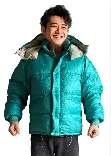 GIB 민트 그린 다운 자켓 M 사이즈