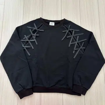 merry jenny 래글런 리본 맨투맨