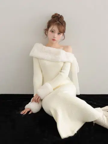 엠미에메 Fur shoulder mermaid 원피스