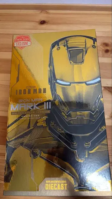 핫토이즈 아이언맨 마크 3 (골드 컬러)