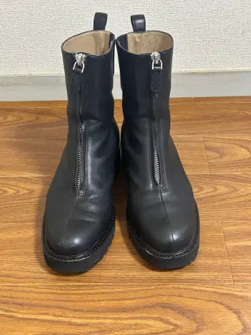 특가 ODETTE E ODILE 블랙 가죽 숏부츠