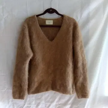 UNITED ARROWS 라쿤 스웨터 모카 브라운